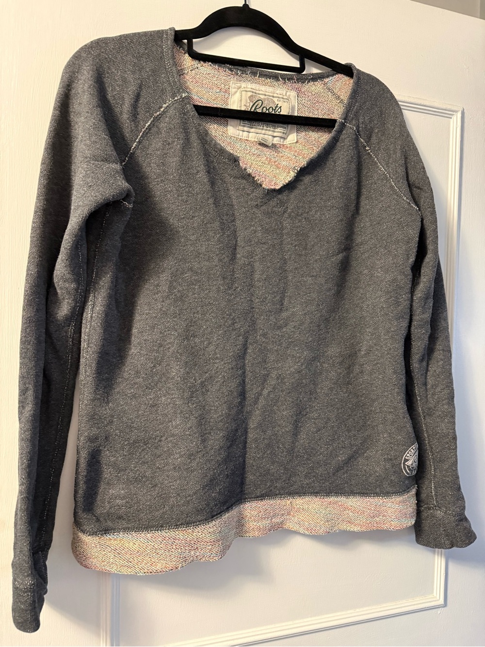 Roots Women's Gray V-Neck Sweater with Pink Contrast Trim